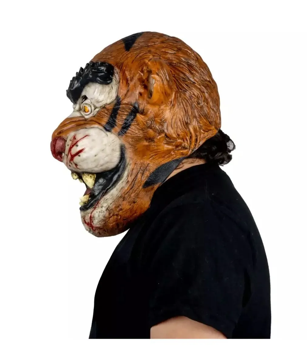 Blodig tiger maske