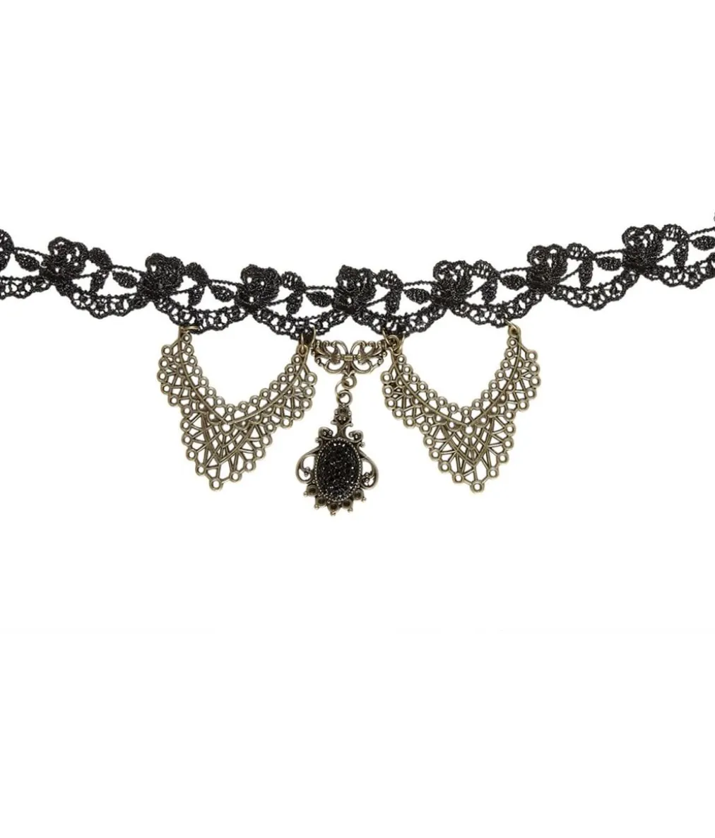 Gothic choker