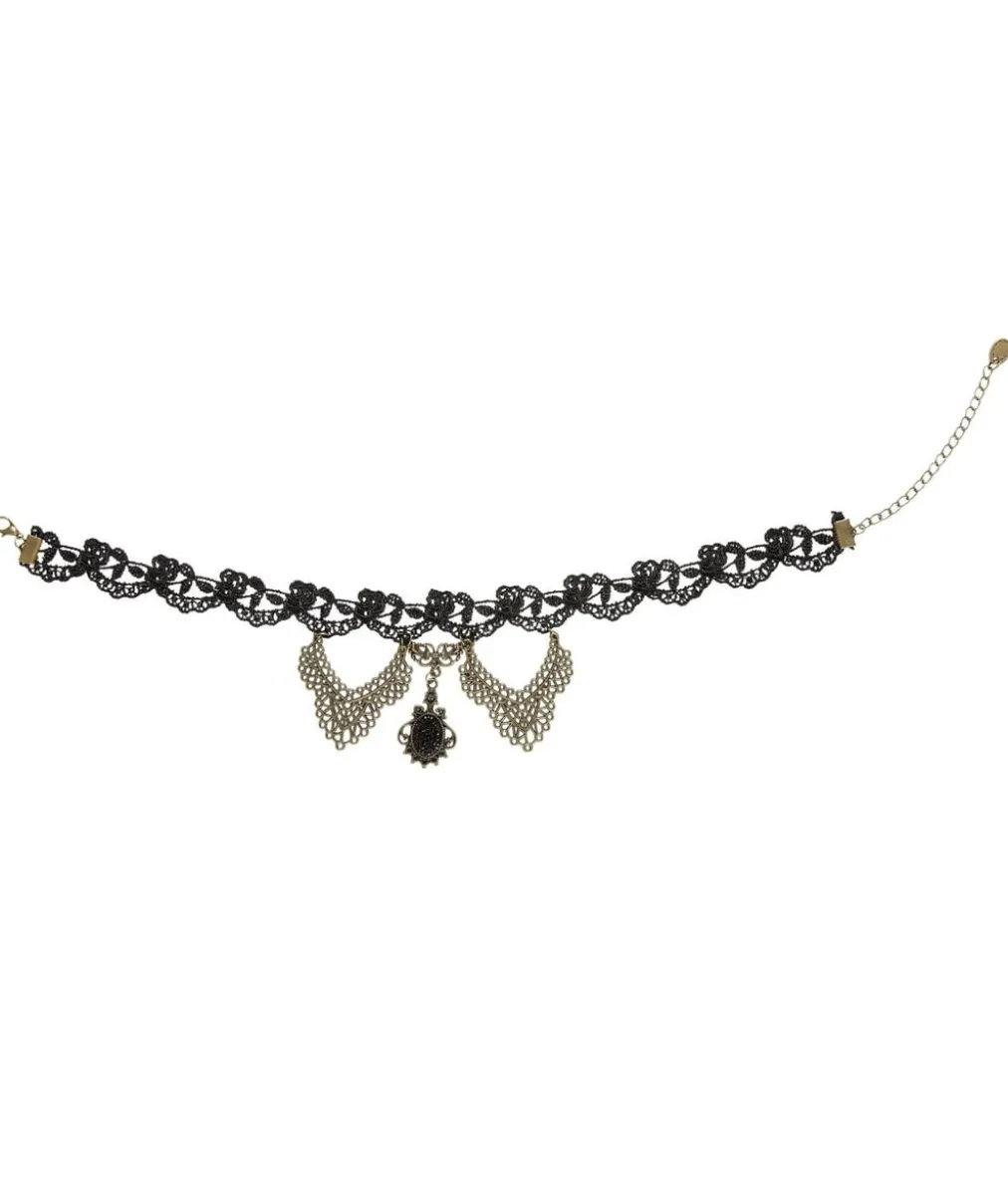 Gothic choker