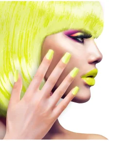Neon gule negle