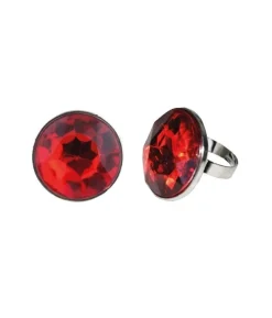 Ring med rød sten