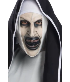 The Nun kostume