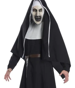 The Nun kostume